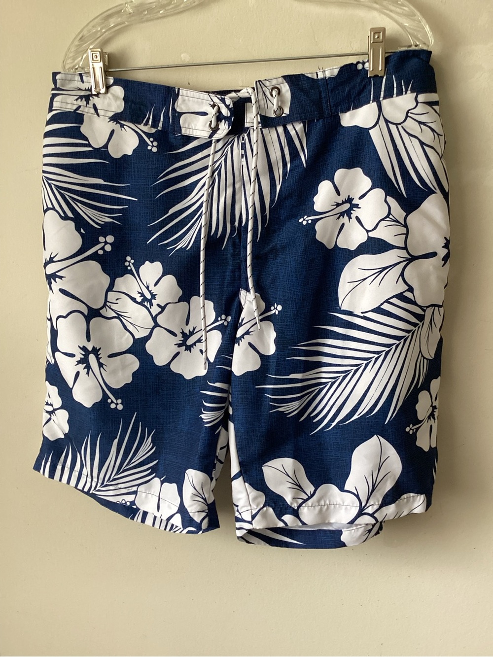 St.Johns BayMen's Navy Blue Hawaiian print Swim Trunks